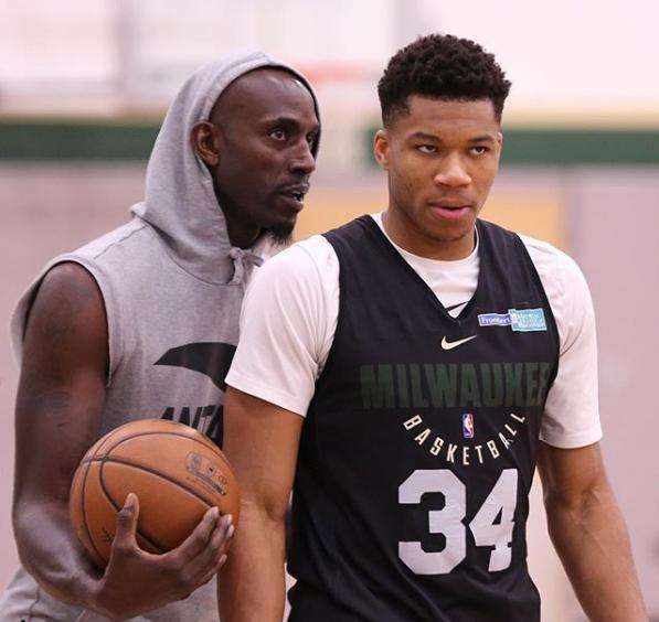 球员之一 球员之一