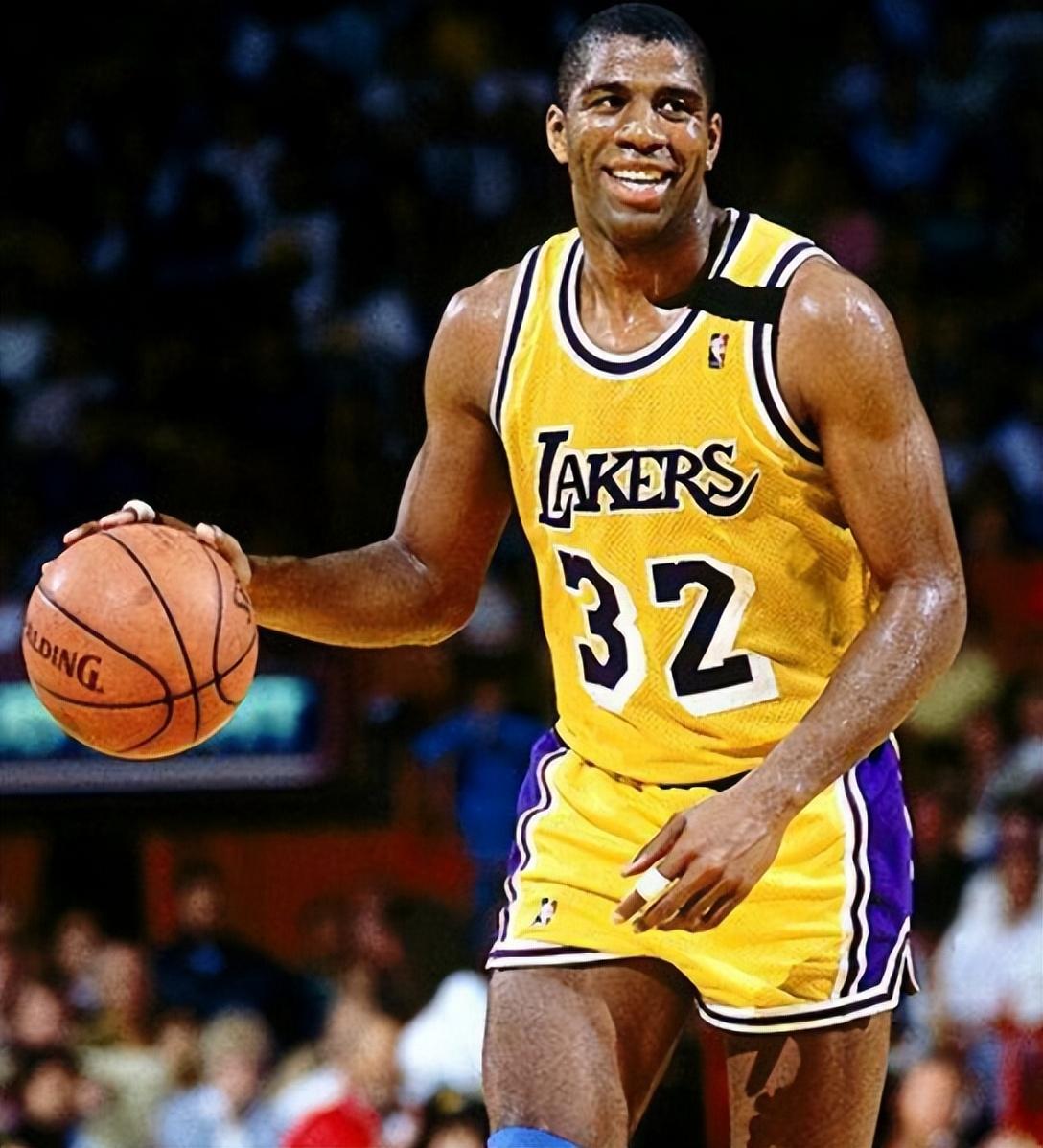 卡卡的每一 卡卡的每一