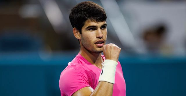 数球迷和球 数球迷和球