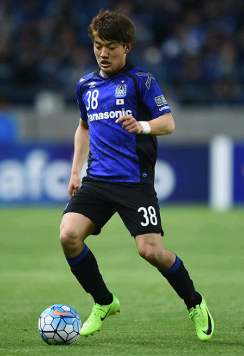 到禁区前 到禁区前